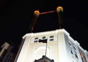 Zeynebiye‘de Bayrak Asma Töreni