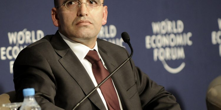 Bakan Şimşek talimatı verdi! KOBİ’ler için kredi garanti limitleri artırılıyor   